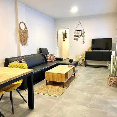 Apartment Moyo