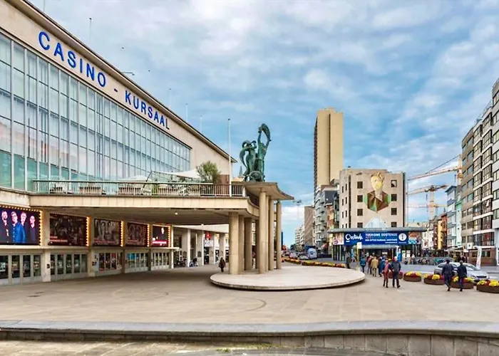 Moyo * オステンド